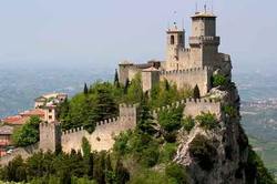Rundreisen nach San Marino – die Stadt auf dem Monte Titano erklimmen vom Rundreise Spezialisten